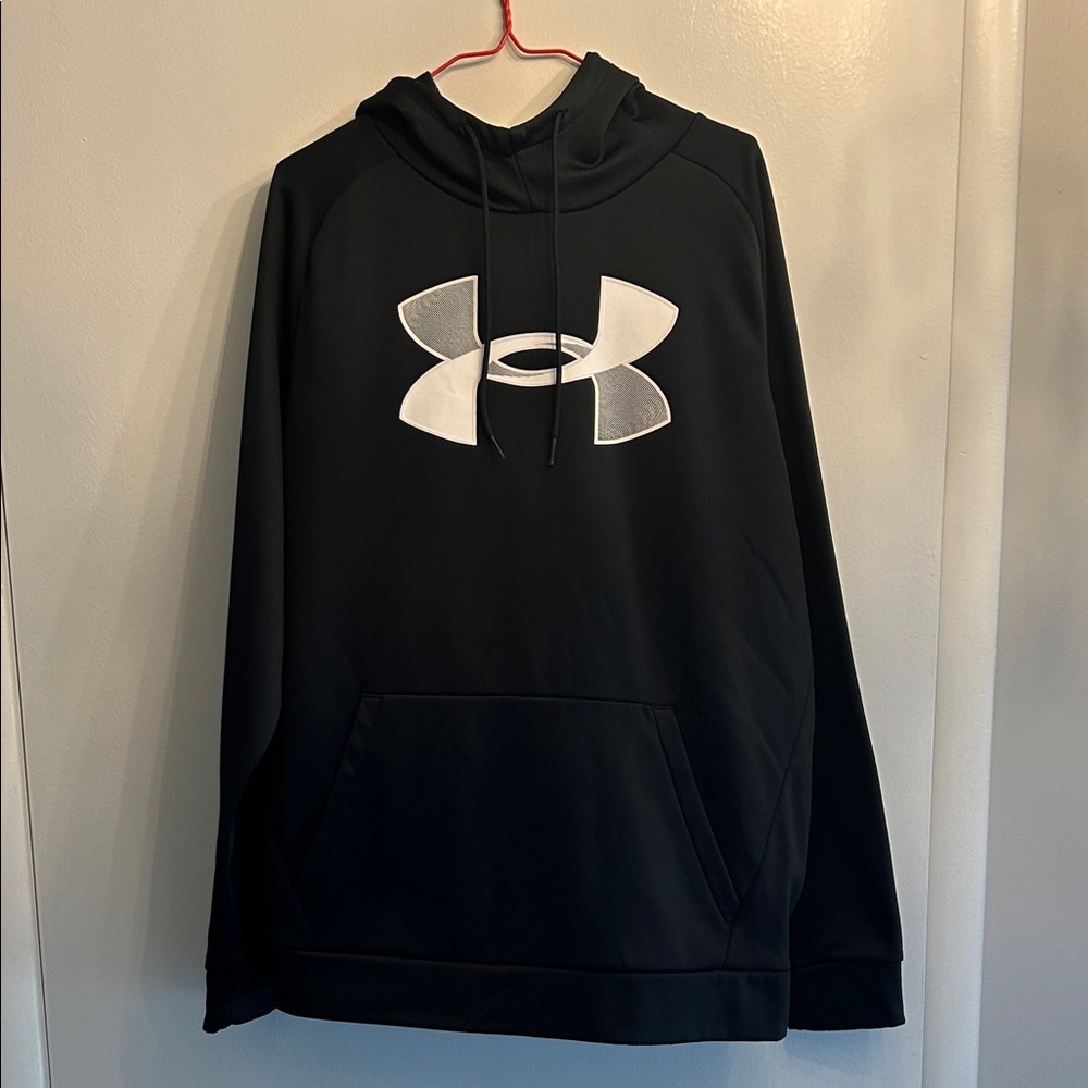 Under Armour Men's Black and White Hoodie ( NWOT)
